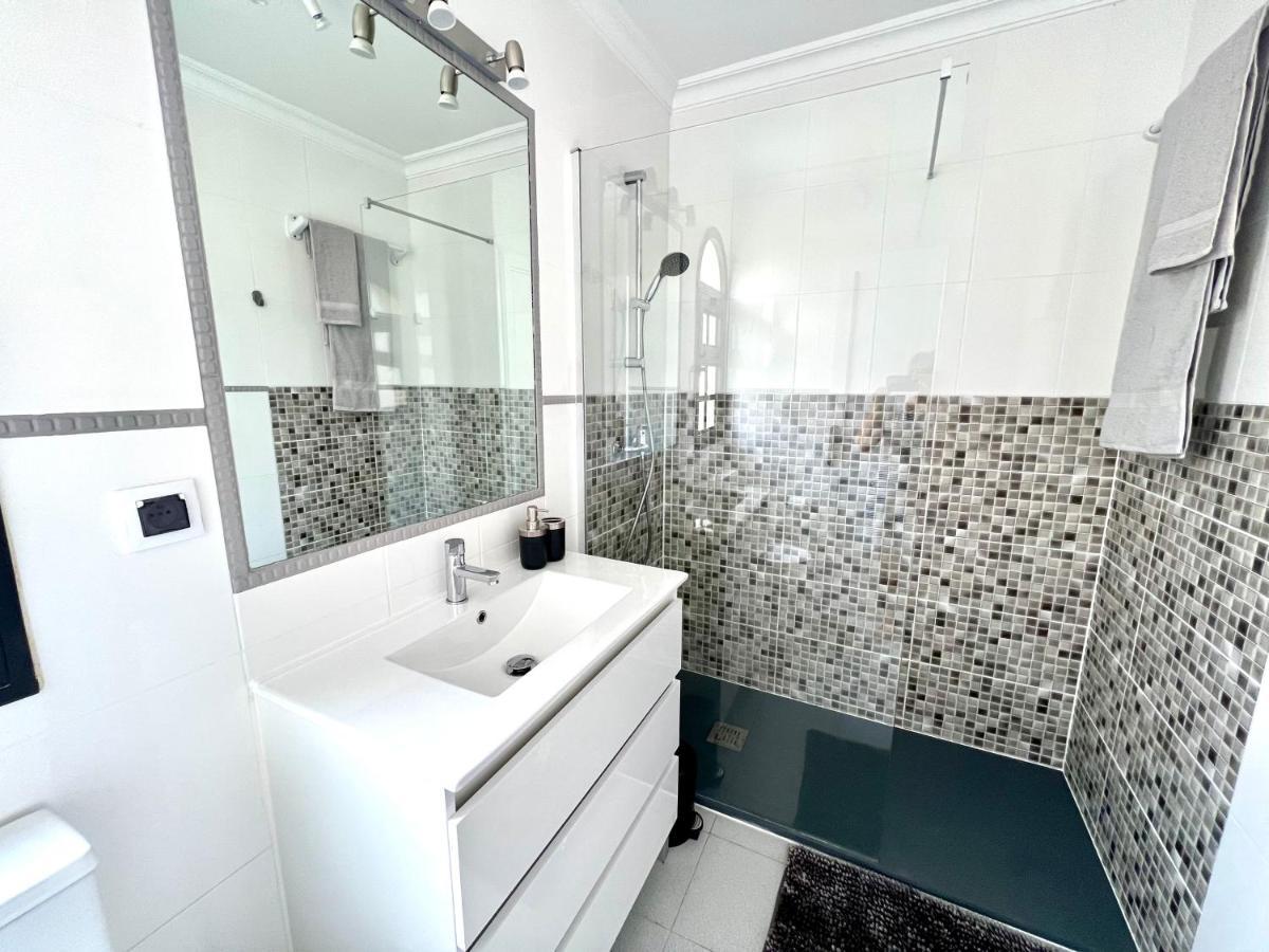 Paola Comfort Apartment Коста-Кальма Екстер'єр фото