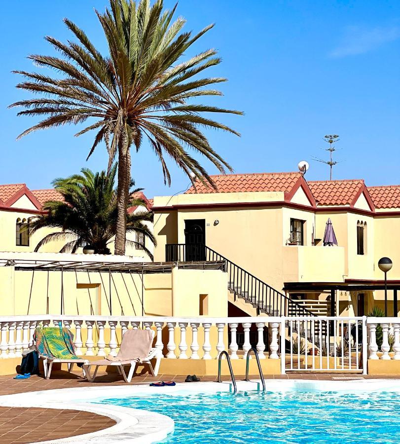 Paola Comfort Apartment Коста-Кальма Екстер'єр фото